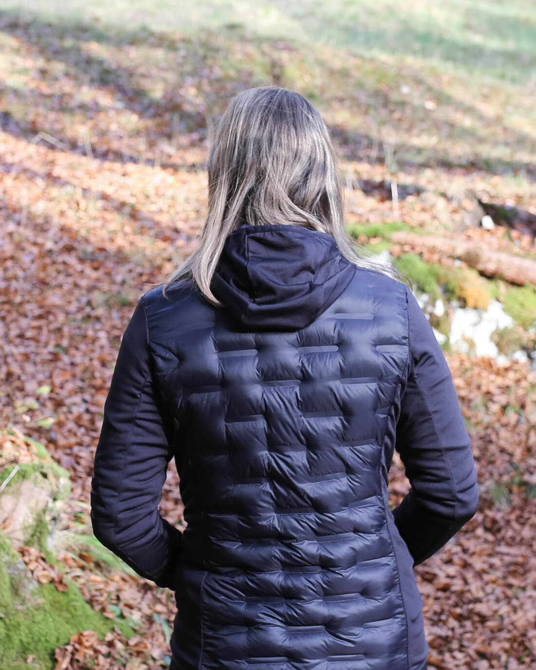 Dámska bunda Primaloft Liora Black